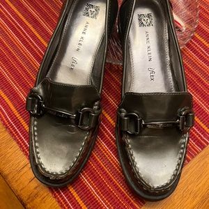 Ann Klein Flex Gray Loafers